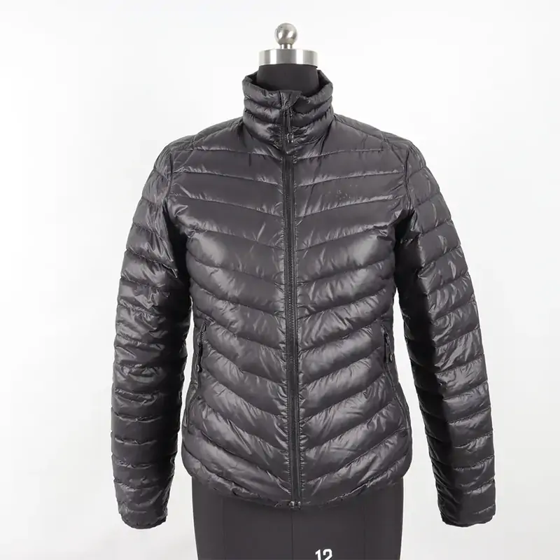 Women warm winter light down jacket for outdoors